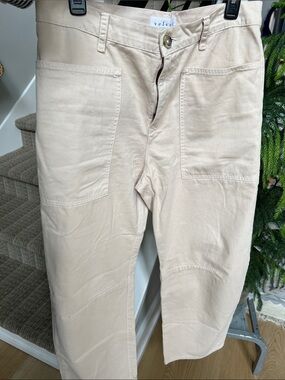 Velvet Size 8 ✨ Brylie Pant in color Cookie 100% Cotton